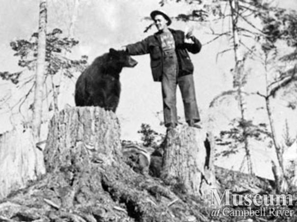 Bloedel, Stewart and Welch Camp 5, Brewster Lake