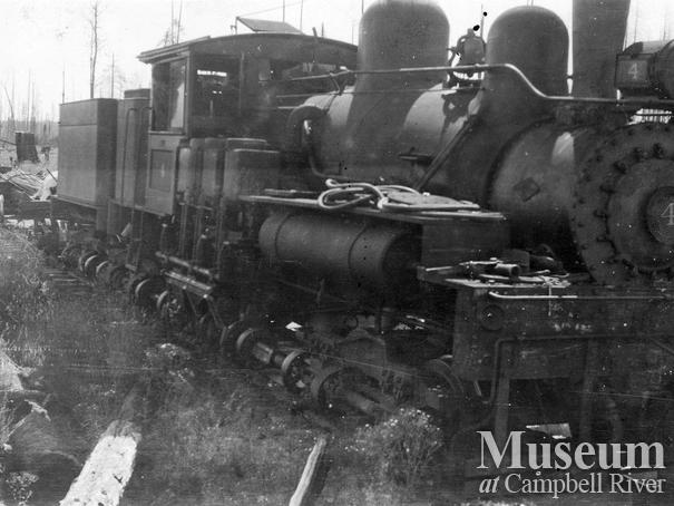 International Timber's 4 spot locomotive near Campbell River