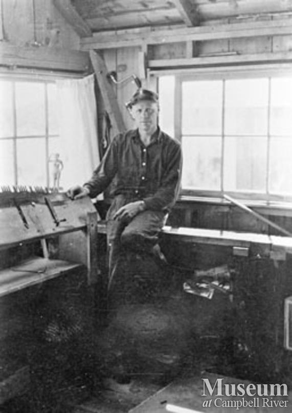 Elk River Timber Co. filing shed and saw filer 