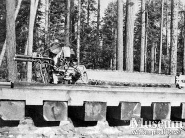 An early two-man Burnett chainsaw