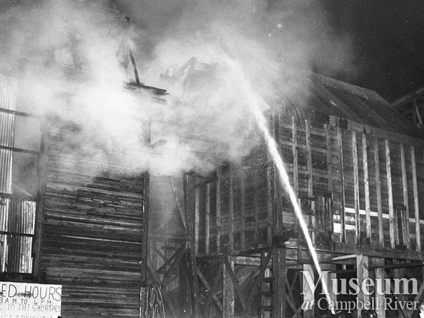 Fire at Beecher Lake Lumber Co. sawmill