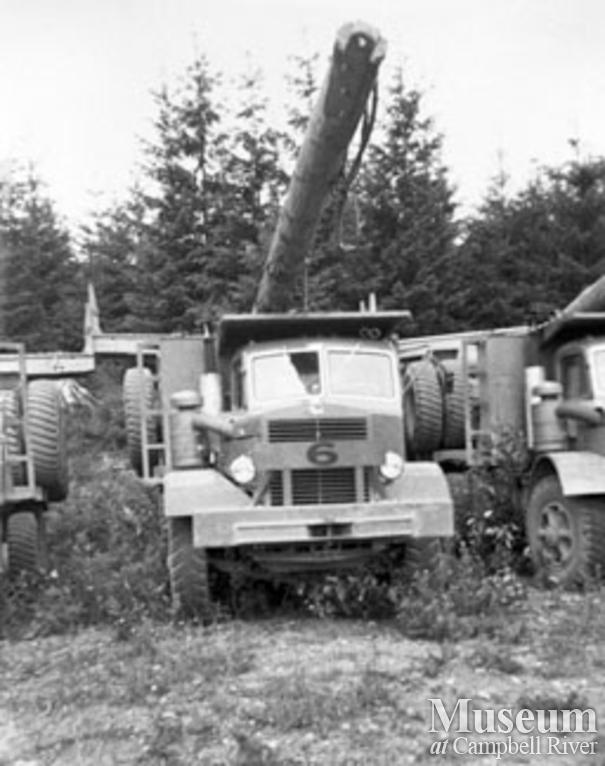 An Elk River Timber Co. Mack truck 