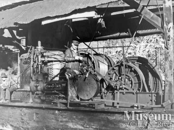 Elk River Timber Co. steam donkey and crew