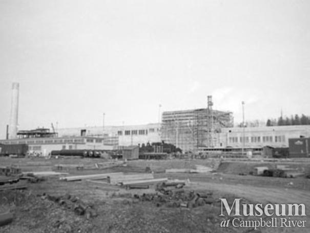 Constructing the Elk Falls Mill Campbell River