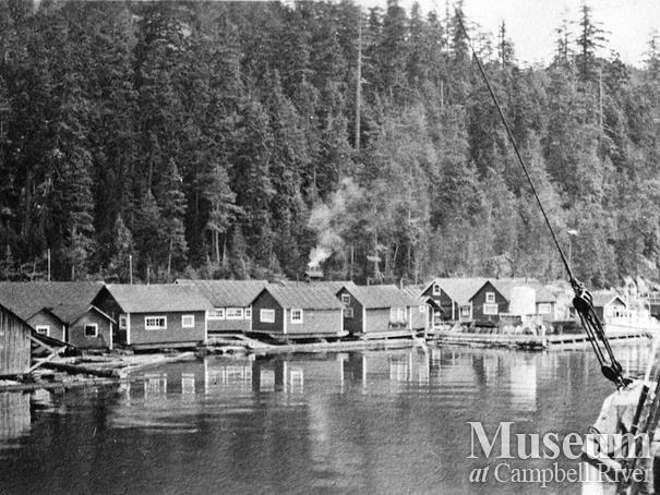 Oscar Soderman's Lumber float camp