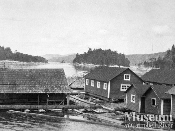 Oscar Soderman's Lumber float camp