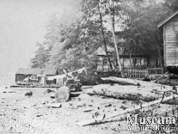 Floathouses at Elk Bay