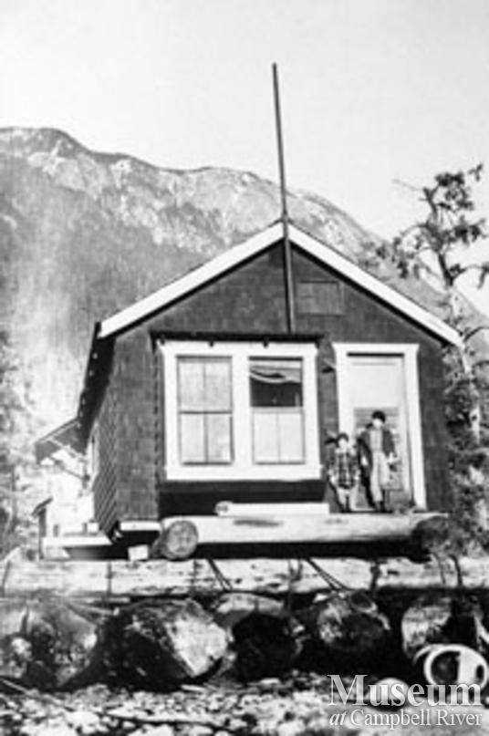 Thompson family floathouse at Elk Bay