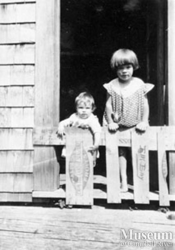 Louise and Barbara Thompson at Elk Bay
